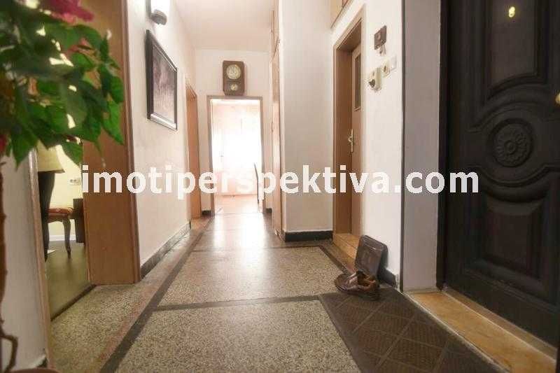 Продава се Тристаен апартамент в Пловдив, Беломорски - 97 кв.м за 1547 €/кв.м - Снимка #13