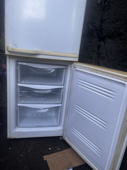 Холодильник в отличном состоянии