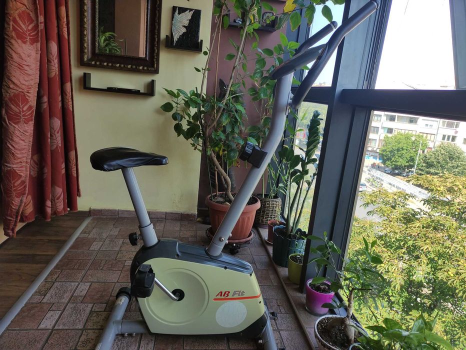 Продавам велоергометър