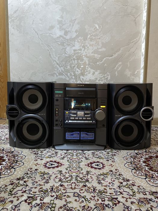 Sony 2600 w музыкальный центр