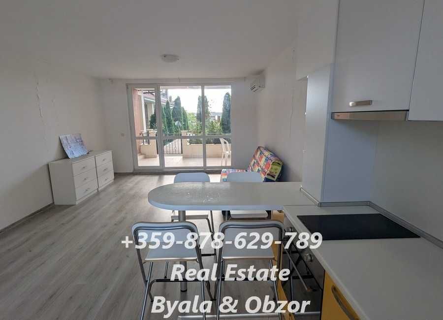 Продава се Двустаен апартамент в Бяла - 83 кв.м за 950 €/кв.м - Снимка #8