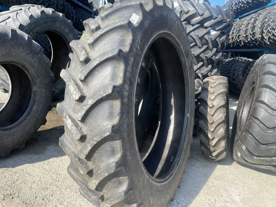 LICHIDARE STOC 380/90r46 anvelope radiale fendt spate