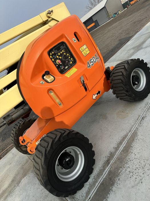 Inchiriez Nacela  articulata jlg 450 Nacela