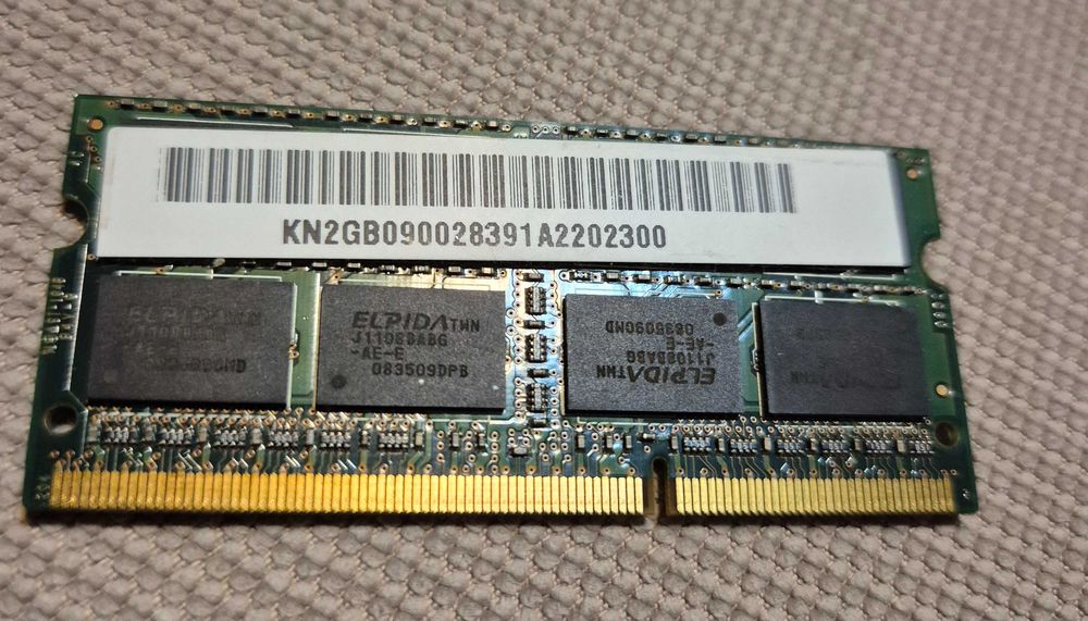 Memorie laptop 2GB DD3 - IEFTINA