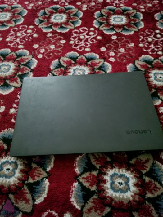 LENOVO noutbookimiz arzon narx va qulaylikni beruvchi holatda