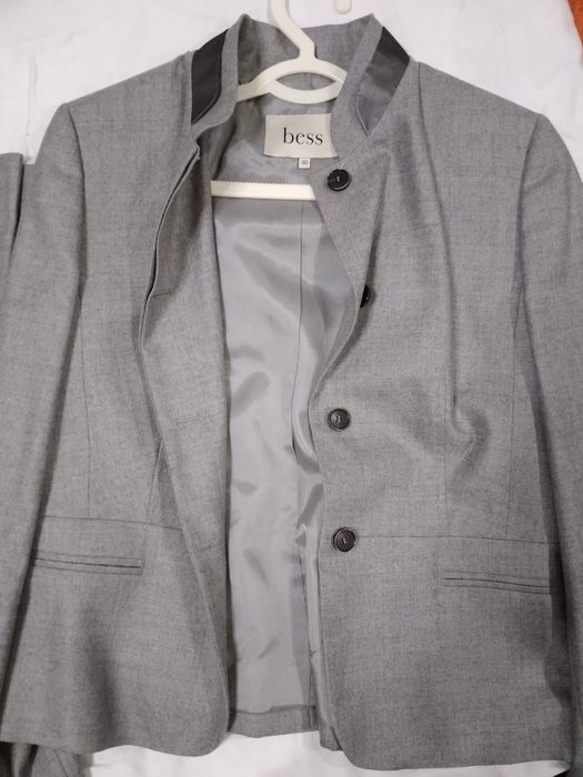 Новый брючный костюм