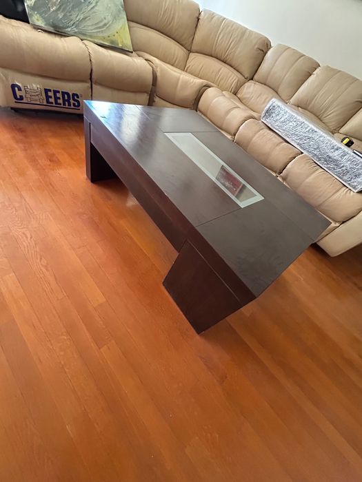 Холна маса, високо качество на изработка! Леки забележки!