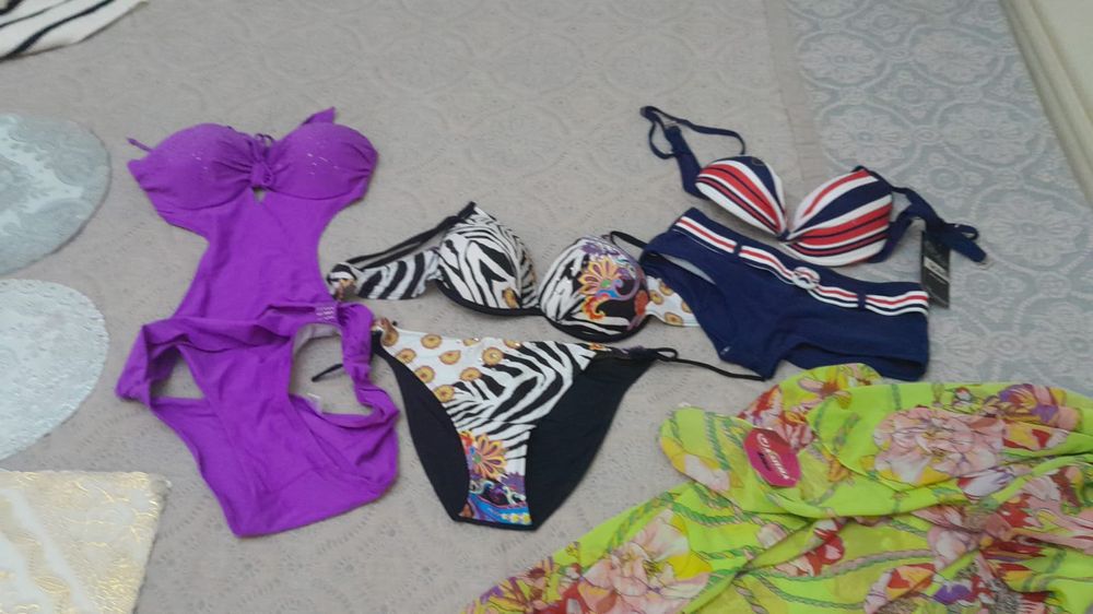 Продам купальники. Новые