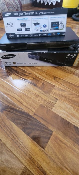 Samsung SMART BLU-RAY DB-5300
