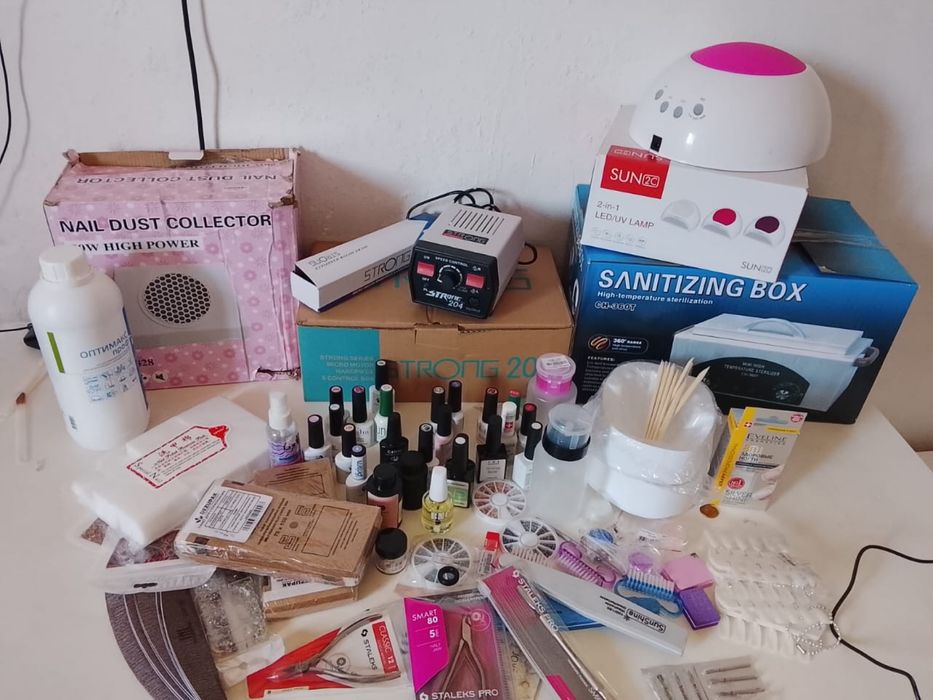 маникюрный аппарат