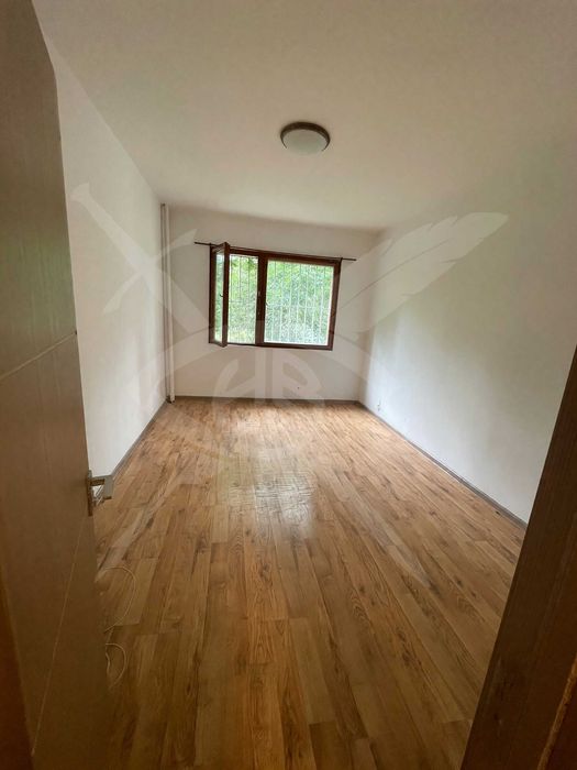 Дава се под наем Двустаен апартамент в Пловдив, Център - 55 кв.м за 400 € - Снимка #4