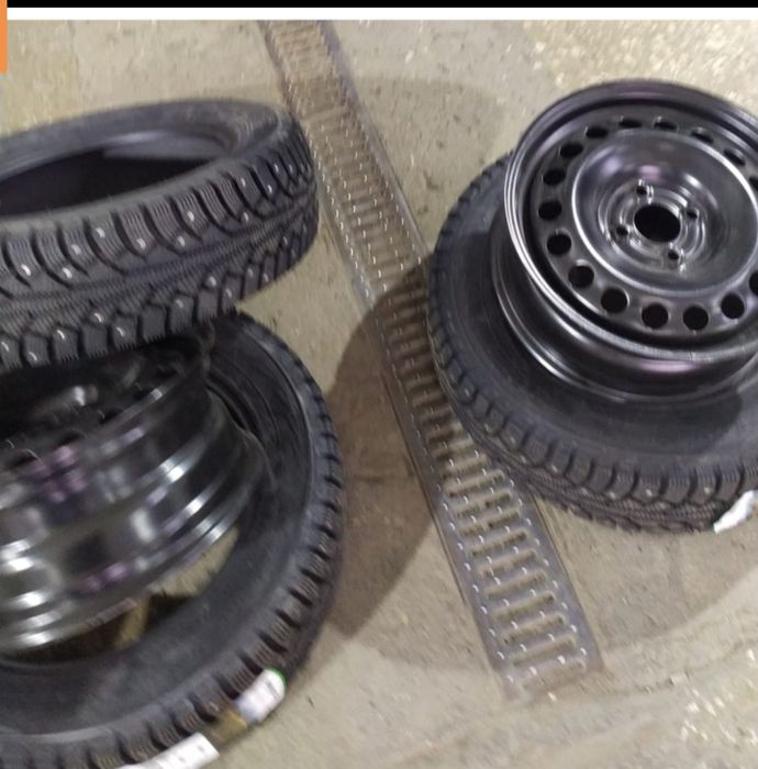 Продам зимний колеса с шина