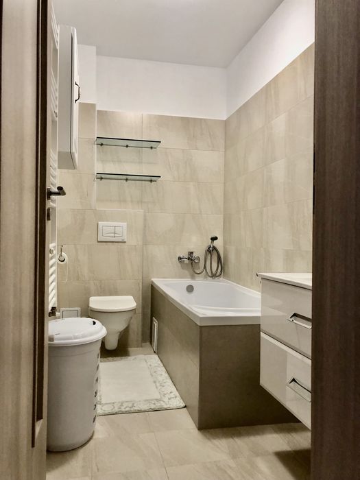 Apartament 3 camere cu gradina de 37 mp in Ghimbav
