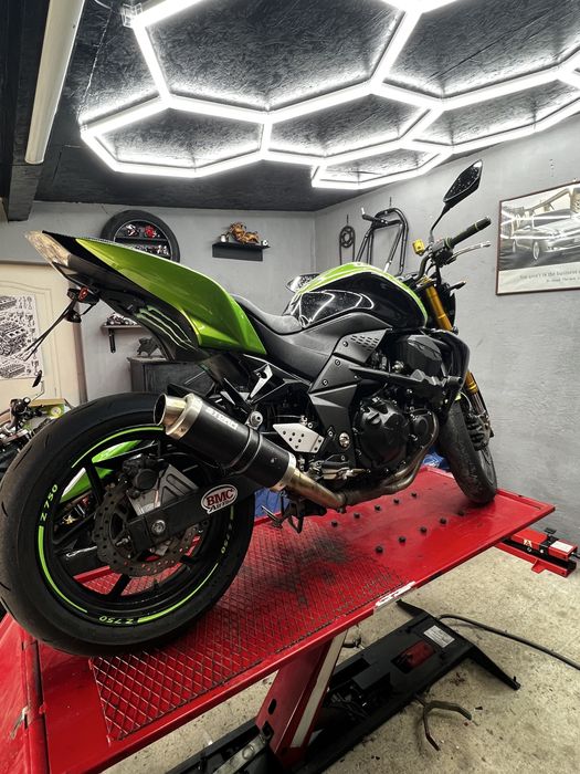 Evacuare kawasaki z750