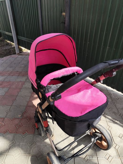 Продам детскую коляску