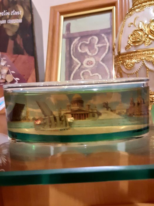 Подсвечник  из металла.Матовое стекло. СССР.
