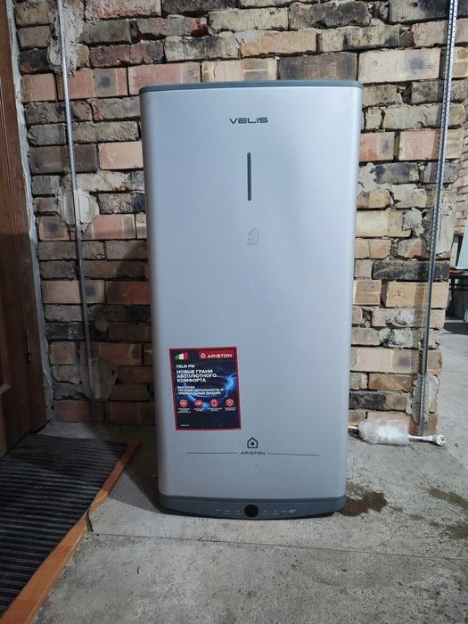 Водонагреватель 80л