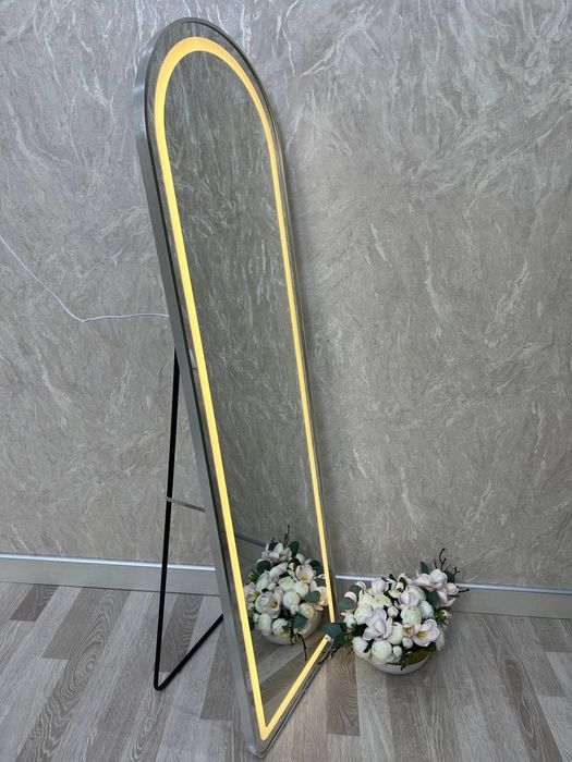 Зеркало напольное с LED-подсветкой, золотая рама, премиум