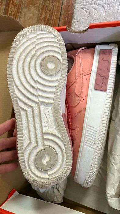 Nike Air Force 1