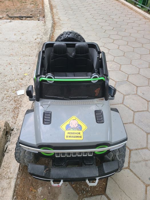 Детский машина 4х4