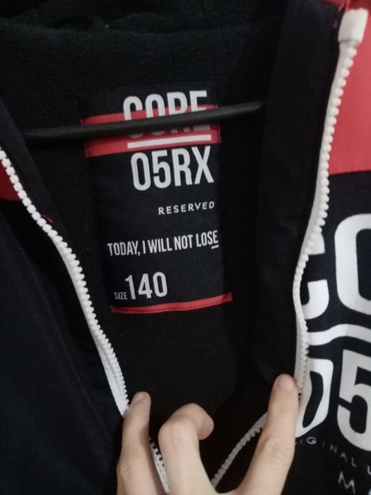 Geaca baiat marimea 140 rezerved