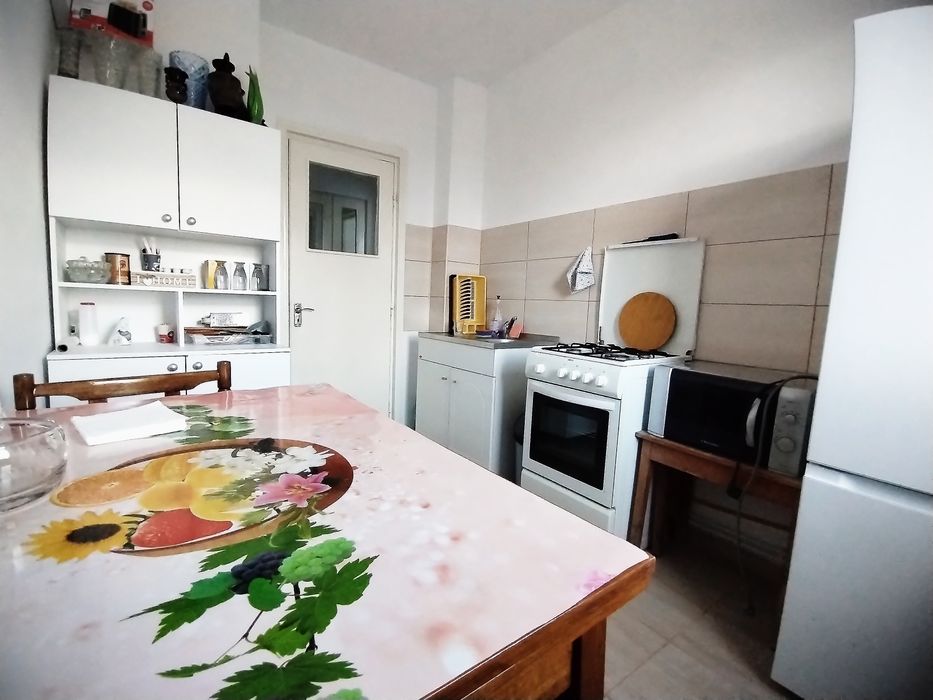 Ap. 2 Cam. - zona excelenta