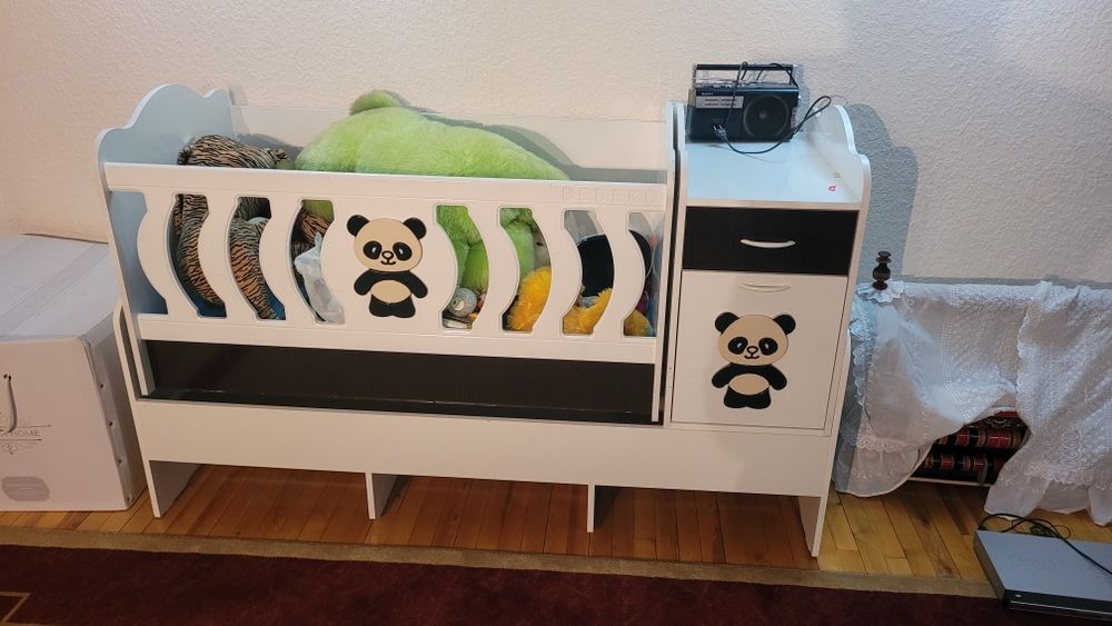 Bolalar uchun Krovat detskiy