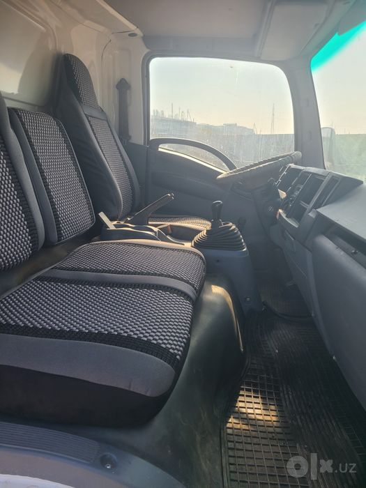 Isuzu 2009й шасси холда сотилади