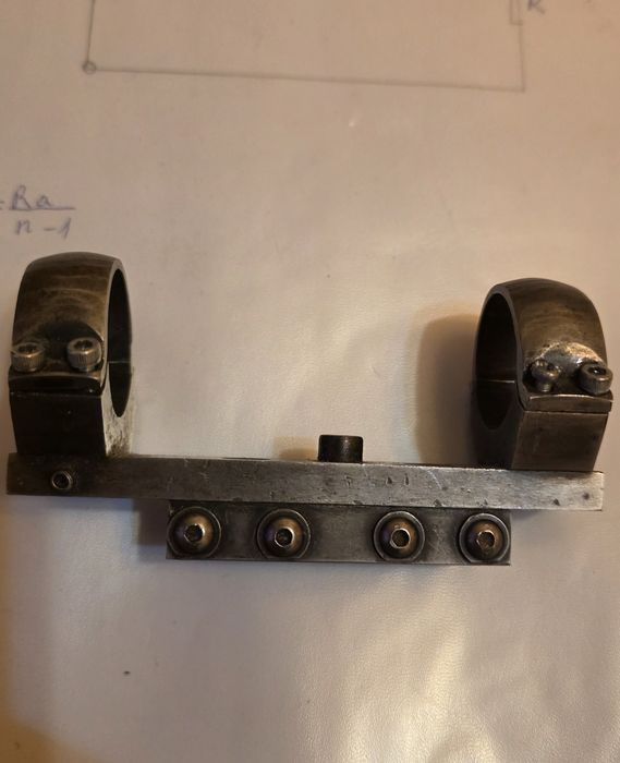 Vând suport luneta pt arma de vânătoare