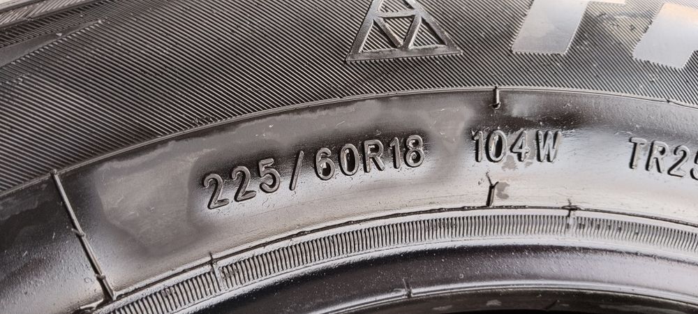 Продам балоны 4 штуки