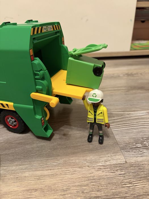 Masina de gunoi Playmobil