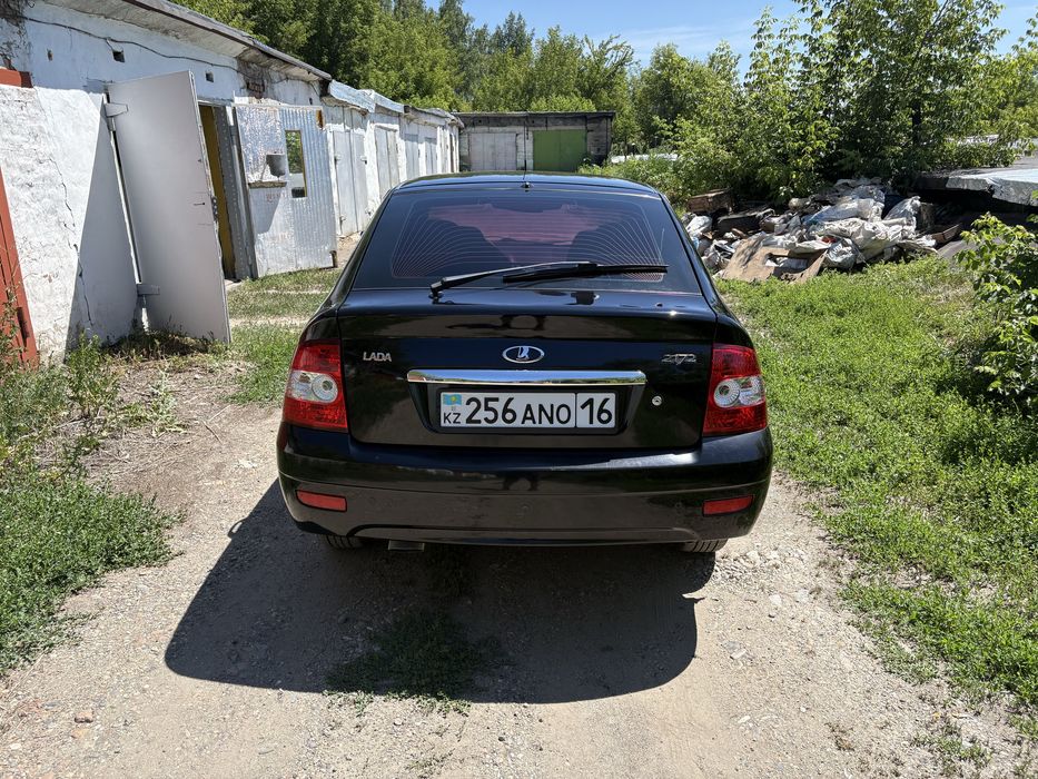 Лада приора 2172