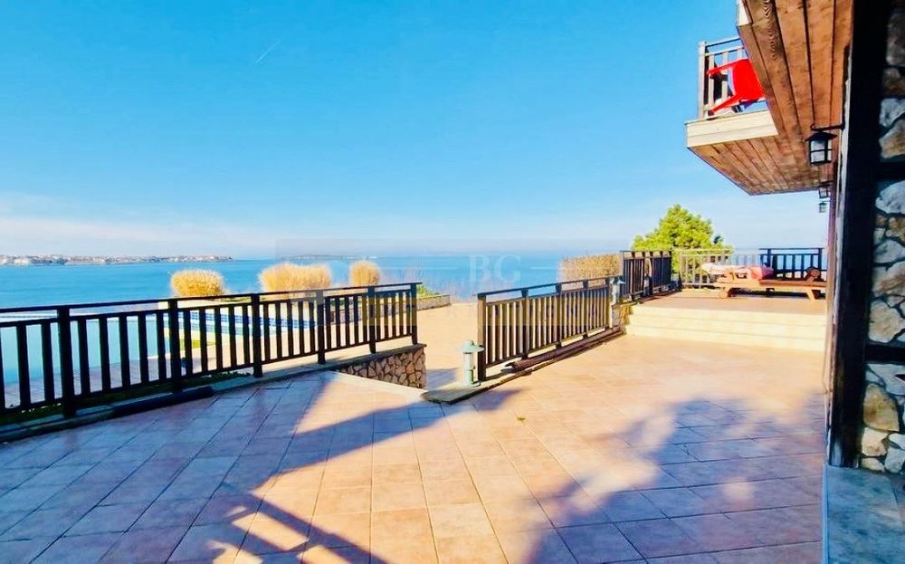 Продава се Къща в Созопол - 490 кв.м за 986 €/кв.м - Снимка #12