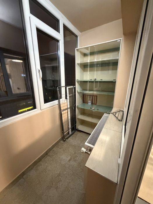 Inchiriez apartament cu 2 camere , Bld Decebal