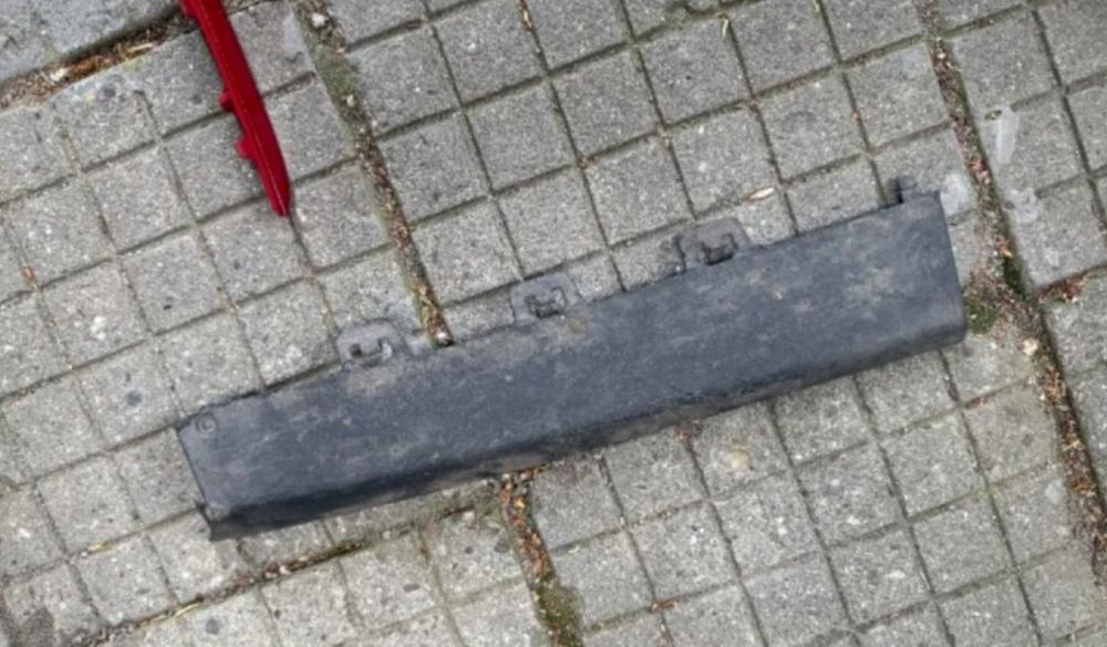 Спойлер задна броня AMG E63, Радар сензор - Mercedes-Benz W213