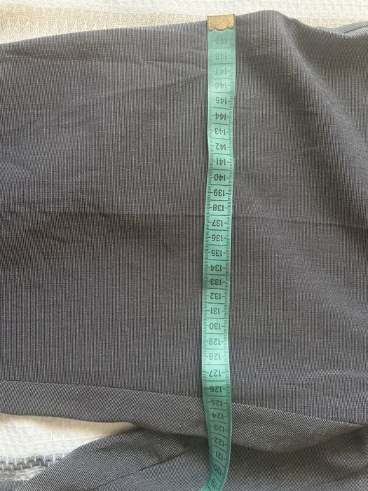 Продавам елегантен панталон