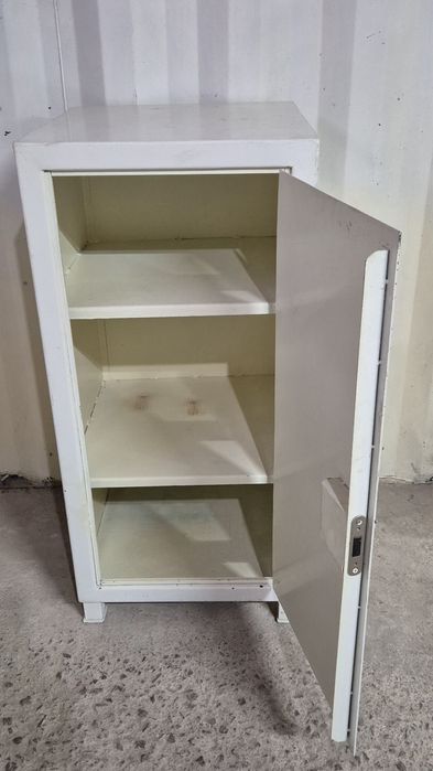 Сейф металлический 45x45x105h