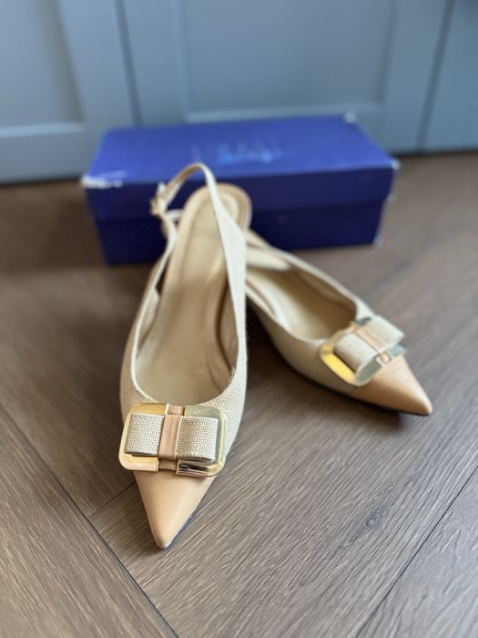 Pantofi Stuart Weitzman