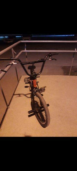 Продам  спорт велосипед БМХ