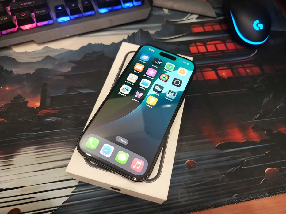 Iphone 15 128gb батарея 99%