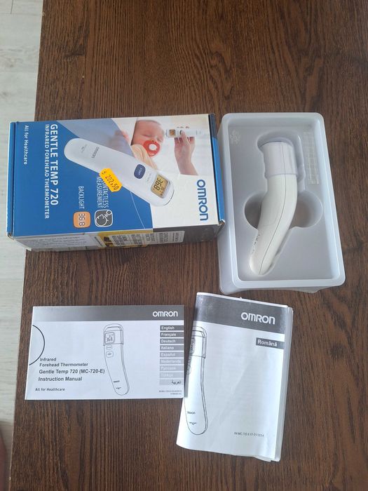 Termometru electronic firma Omron.