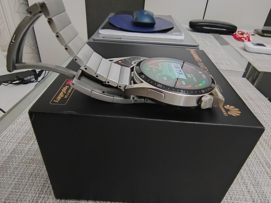 Продавам смарт часовник Huawei GT3