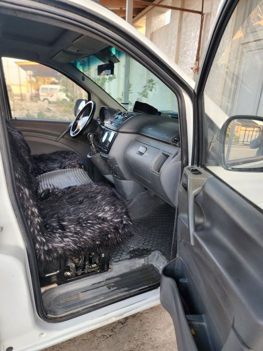 Mercedes Benz Vito