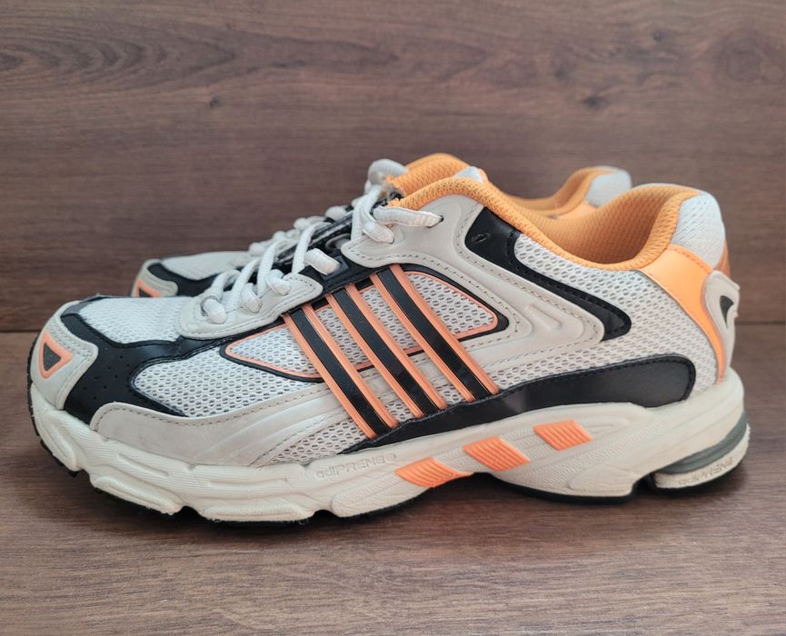 Като нови!Маратонки Adidas AdiPRENE-39 номер