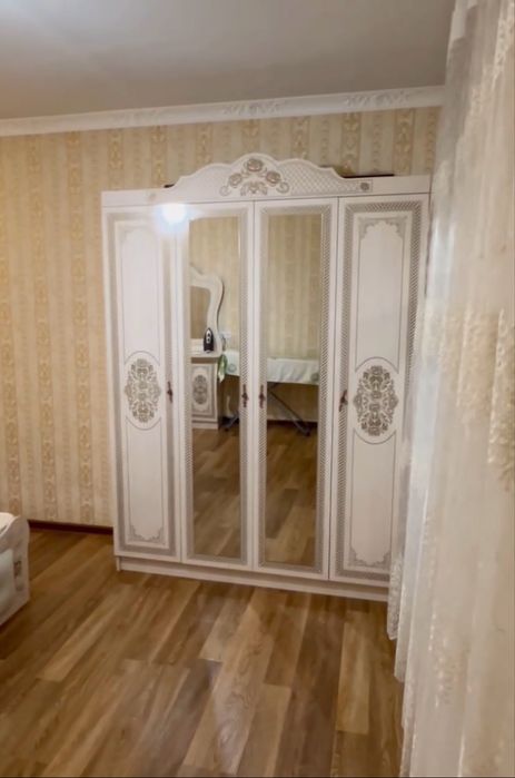 Продается мебель шкаф, тремо, камод,кровать