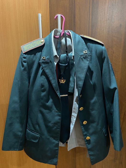 Киімдер сатамын (муж/женс)