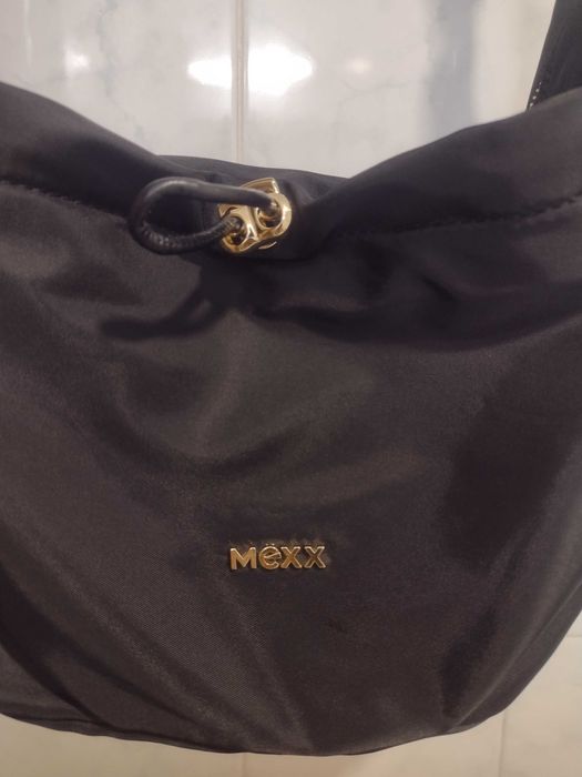 Дамска чанта MEXX