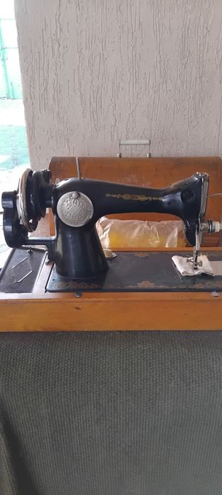 Швейная машинка саветская