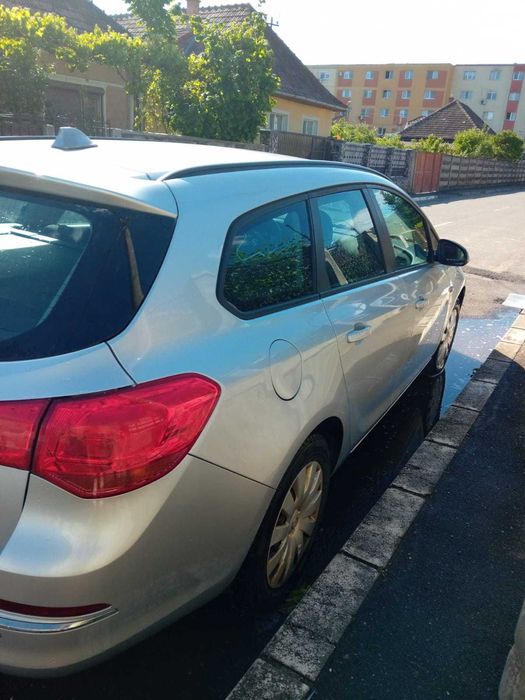 Opel astra J sports tourer