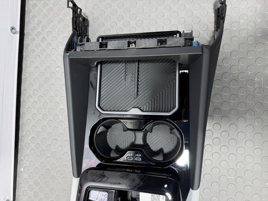 Cotiera Completa Centrala/Consola iDrive Joystick Incarcator Bmw G60